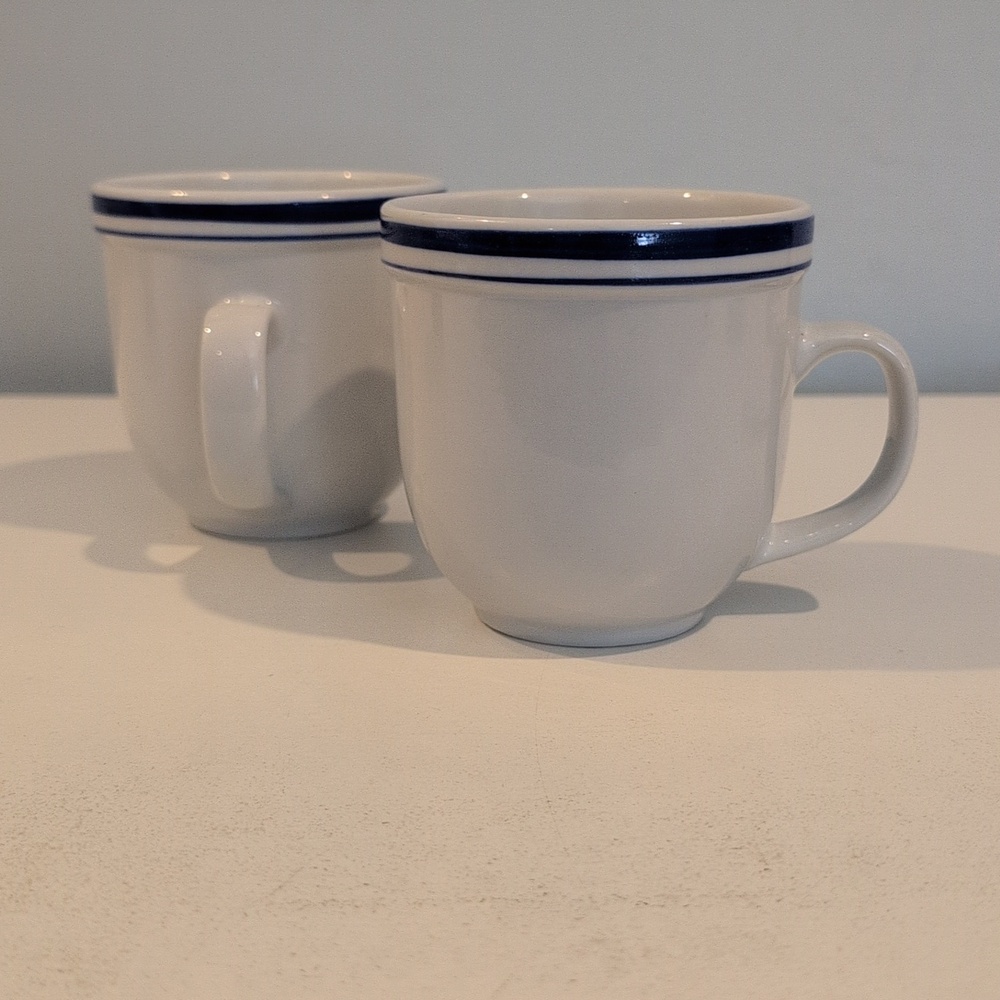 Pottery Barn Ceramic 12 Ounce Club Blue Coffee Mug Set. - Picture 8 of 16